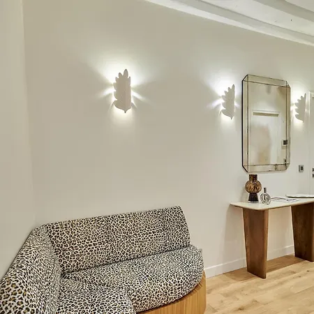 Appartamento Sublim New Triplex On Place Des Vosges